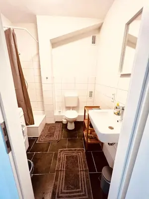 Ein Badezimmer in der Unterkunft Business & Monteur Apartment Duisburg Zentrum