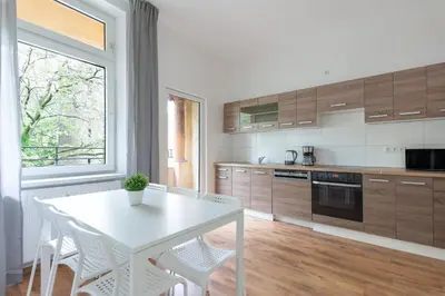 Küche/Küchenzeile in der Unterkunft T&K Apartments Duisburg 4 Apartments 110qm with balcony