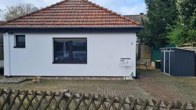 Das Gebäude in dem sich die Ferienwohnung befindet