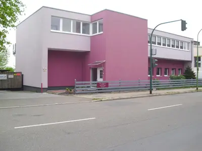 Das Gebäude in dem sich die Pension befindet