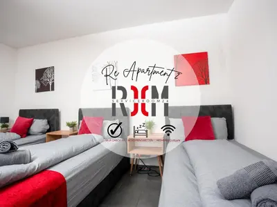 Ein Sitzbereich in der Unterkunft Serviceroom24 - Apartment 1 in Recklinghausen WLAN - Smart-TV - 24-7 Check-in und Küche