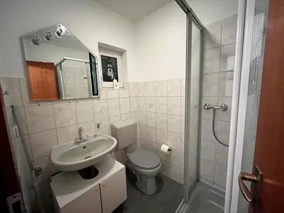 Ein Badezimmer in der Unterkunft Cozy Apartment in Oberhausen