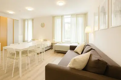 Ein Sitzbereich in der Unterkunft Airport Messe Apartments