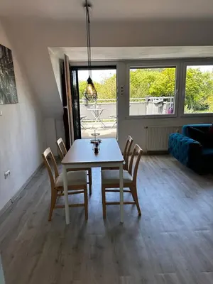 Ein Sitzbereich in der Unterkunft A&V Apartments Wunderschöne Rheinblick Wohnung zum entspannen Apt Ela