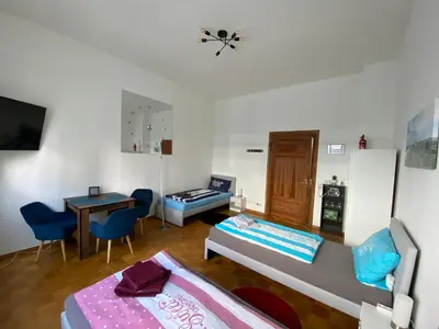 TV/Unterhaltungsangebot in der Unterkunft GoyApartment für Handwerker & Business City-nah!! free Netflix! modern!