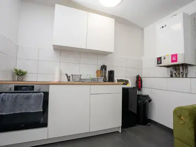 Küche/Küchenzeile in der Unterkunft Serviceroom24 - Apartment 4 in Recklinghausen WLAN - Smart-TV - 24-7 Check-in und Küche