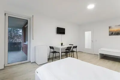 TV/Unterhaltungsangebot in der Unterkunft Work & Stay Apartment mit Balkon in Bergkamen