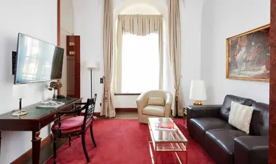 Ein Sitzbereich in der Unterkunft Living Hotel De Medici