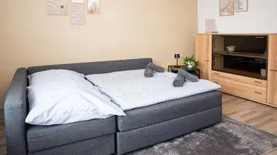 TV/Unterhaltungsangebot in der Unterkunft ERSTAY - bis zu 5 Personen I Balkon