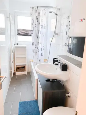 Ein Badezimmer in der Unterkunft 1-3 Pers. zentral gelegene, gemütliche Wohnung in Remscheid