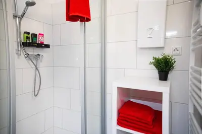 Ein Badezimmer in der Unterkunft Ruhig und Zentral. Einzigartig im Südviertel