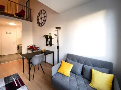 Ein Sitzbereich in der Unterkunft Loftcharakter auf 2 Etagen - Zentral in Essen!