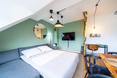 Ein Bett oder Betten in einem Zimmer der Unterkunft Über den Dächern von Witten bis 6P
