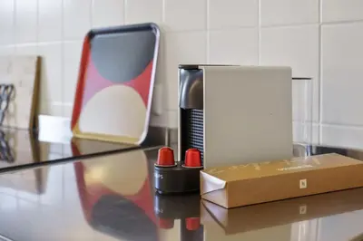 Kaffee-/Teezubehör in der Unterkunft Traumhaftes Apartment Zooviertel - Nähe DUS & Dortmund & Köln & Essen