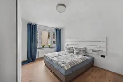 Grundriss der Unterkunft Modernes 4 Zimmer Apartment mit brandneuer Einrichtung