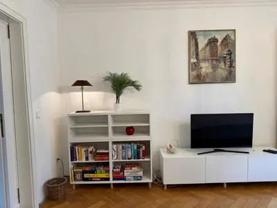 TV/Unterhaltungsangebot in der Unterkunft Stadtvillenwohnung nahe Zentrum / Ruhrfestspielhaus