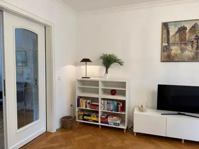 TV/Unterhaltungsangebot in der Unterkunft Stadtvillenwohnung nahe Zentrum / Ruhrfestspielhaus