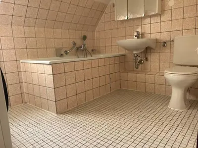Ein Badezimmer in der Unterkunft Monteur-Suite ,Appartement AVD 7