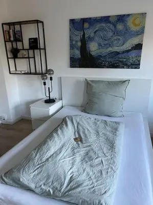 Ein Bett oder Betten in einem Zimmer der Unterkunft Modernes 1-Zimmer Appartment !