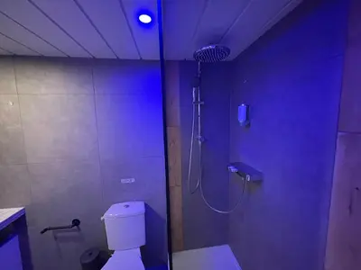 Ein Badezimmer in der Unterkunft Themenpartment privater SPA