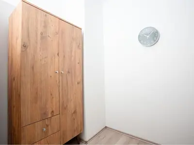 Grundriss der Unterkunft Livemore24 - Space in Duisburg WLAN - Smart-TV - 24-7 Check-in und Küche
