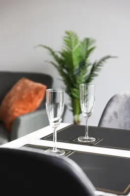 Ein Sitzbereich in der Unterkunft 44 Apartments - Modern, Gemütlich, WLAN, Balkon, Stellplatz