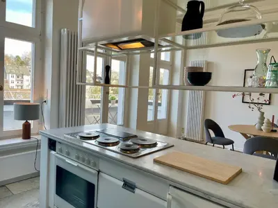 Küche/Küchenzeile in der Unterkunft Helle Altbauwohnung mit Balkon im Briller Viertel