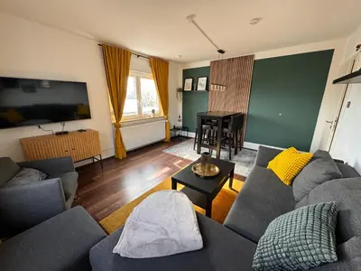 Ein Sitzbereich in der Unterkunft Moderne Ferienwohnung Iserlohn 2