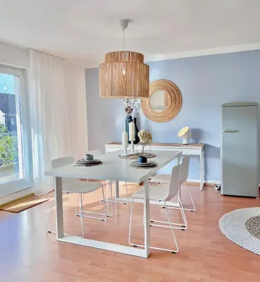 Küche/Küchenzeile in der Unterkunft TIMELESS APARTMENT: FREE PARKING + BALCONY