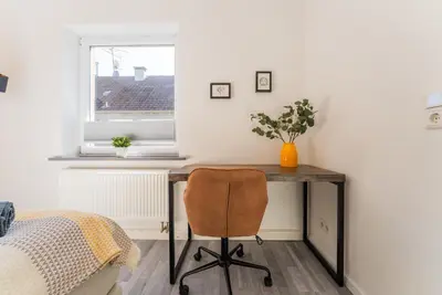 Grundriss der Unterkunft Zentrales 75qm Apartment Tischfußball & Komfort