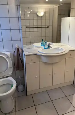 Ein Badezimmer in der Unterkunft Schöne EG Wohnung mit TV, Wlan und Küche - Maria