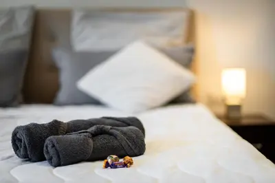 Ein Bett oder Betten in einem Zimmer der Unterkunft MOLA Apartments-Apartment im Herdecker Zentrum für 3 Gäste-Gratis Parkplatz-Highspeed WLAN-auch für Langzeit geeignet