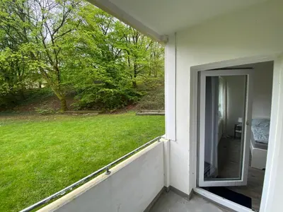 Ein Garten an der Unterkunft Apartment with Balcony Wuppertal