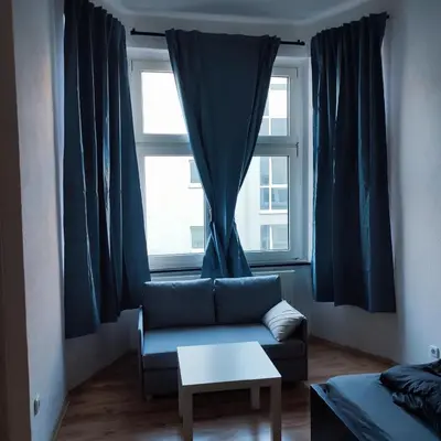 Ein Sitzbereich in der Unterkunft Charmante Altbauwohnung im Herzen der Stadt Solingen 4 Personen