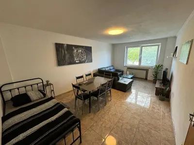 Ein Sitzbereich in der Unterkunft Monteur Home