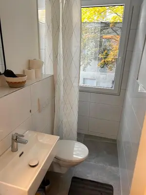 Ein Badezimmer in der Unterkunft Monteurswohnung in Gladbeck - Nähe BP Gelsenkirchen - NEU saniert