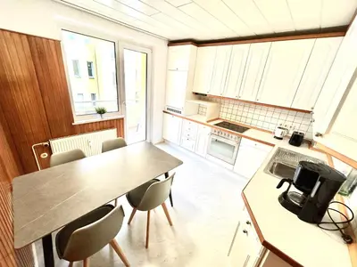 Küche/Küchenzeile in der Unterkunft Kulturmensch Oberhausen mit Balkon