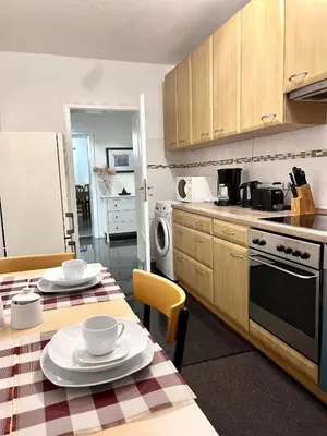 Küche/Küchenzeile in der Unterkunft Helle, großzügige Wohnung für bis zu 6 Personen