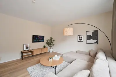 TV/Unterhaltungsangebot in der Unterkunft City-Apartment für Gruppen Modern & Geräumig