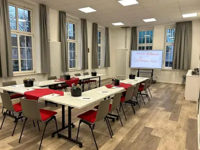Der Geschäftsbereich oder Konferenzraum in der Unterkunft St. Barbara-Haus