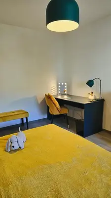 Ein Bett oder Betten in einem Zimmer der Unterkunft Zentral, Gemütlich, Waldnah