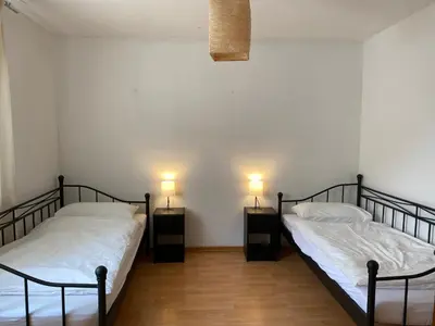 Ein Bett oder Betten in einem Zimmer der Unterkunft Düsseldorf 1995