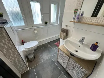 Ein Badezimmer in der Unterkunft Zur schönen Aussicht I 80 m2 I Am Wald I Zuhause