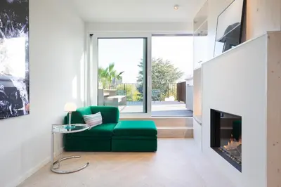 TV/Unterhaltungsangebot in der Unterkunft HOMEFY - Luxury Art Apartment