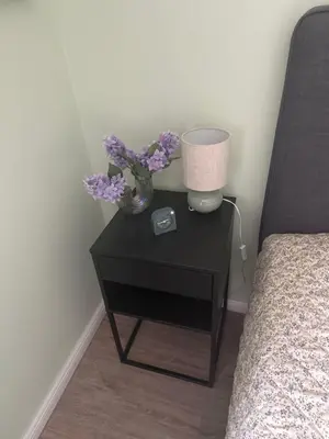 Ein Bett oder Betten in einem Zimmer der Unterkunft Kleine FeWo auf m Hasten