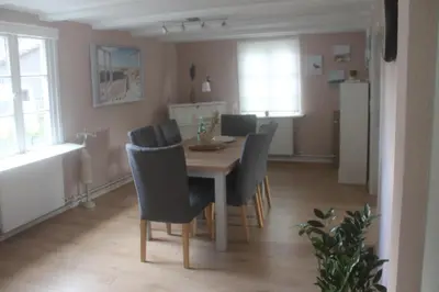 Ein Sitzbereich in der Unterkunft Ferienhaus Hof