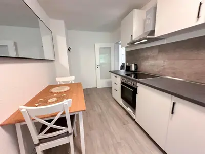 Küche/Küchenzeile in der Unterkunft Self-Check-In Aprtmnt with beautiful, big kitchen, nice bed