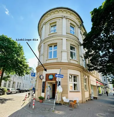 Das Gebäude in dem sich die Ferienwohnung befindet