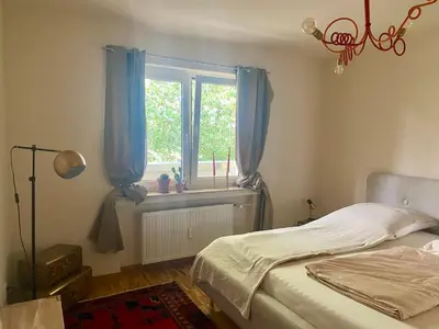 Ein Bett oder Betten in einem Zimmer der Unterkunft Nett in Mettmann
