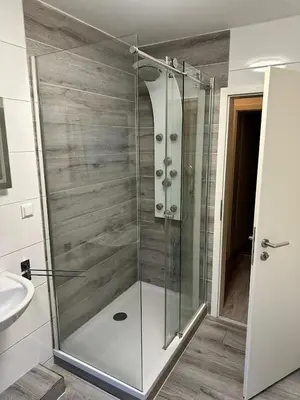 Ein Badezimmer in der Unterkunft M&L Wohnen 3
